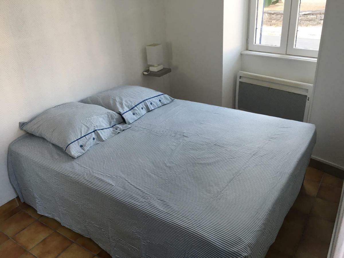 Charmant T2 Rdc Dans Residence Avec Parc Arbore Saint-Pierre-le-Moûtier Zewnętrze zdjęcie